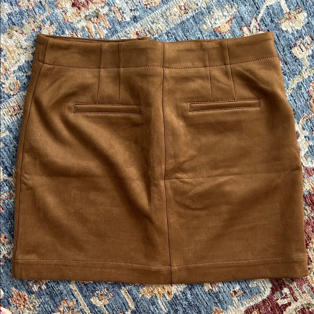 LOFT Tan Mini Skirt with Pockets - Picture 3 of 3